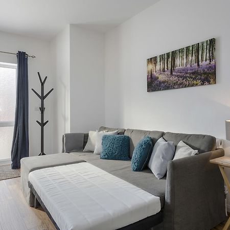 1 Bed Apt Sleeps 4 لوتون المظهر الخارجي الصورة